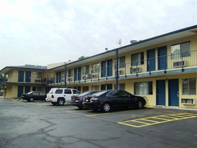 Super 7 Inn Little Rock