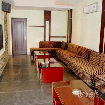 Hanting Express Wuxi Zhanqian
