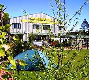 YHA National Park Backpackers and Climbing Wall
