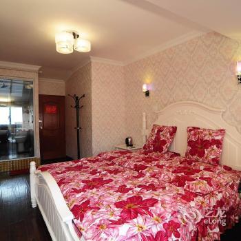 Xitang Pillow River Inn