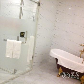 Small Five Star Hotel
