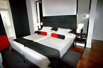 Hotel Quatro Puerta del Sol
