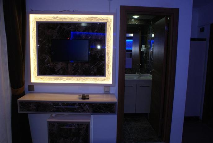 Behram Hotel