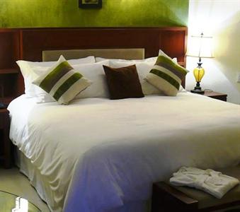 Las Puertas al Cielo Suites & Spa