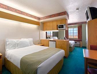 Microtel Inn and Suites Albuquerque West