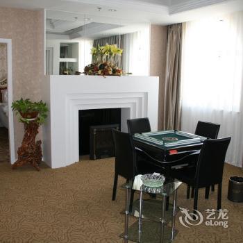 Roman Holiday Hotel Yantai