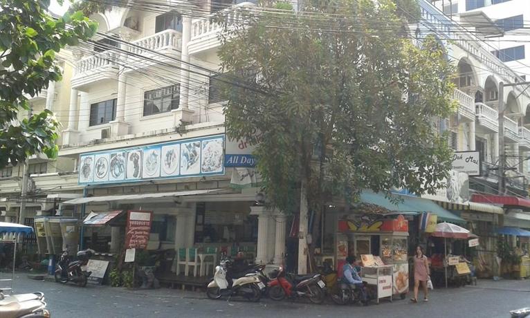 Baan Dok Mai Guesthouse Pattaya