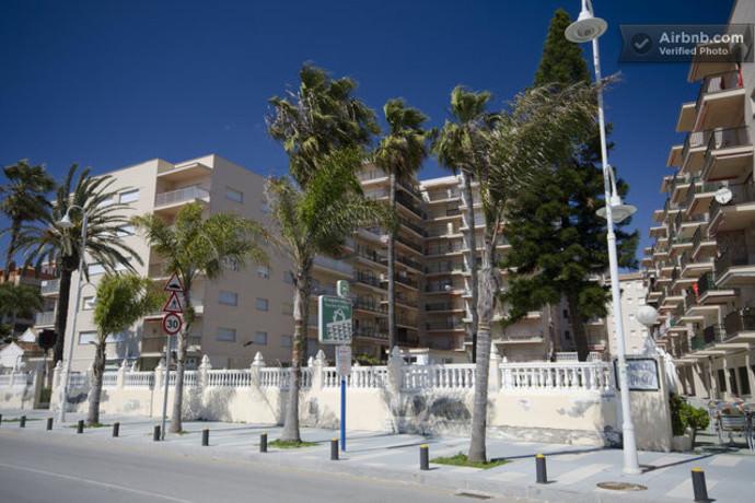 Homestay in Zaidin near Estadio Nuevo Los Carmenes
