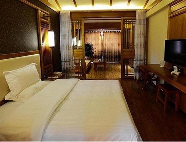 Green Treen Inn Lijang Gucheng South Gate