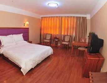 Longyun Holiday Hotel