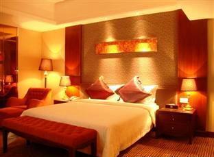 The Clipper Hotel