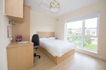 Troy Holiday Village - Summer Apartments