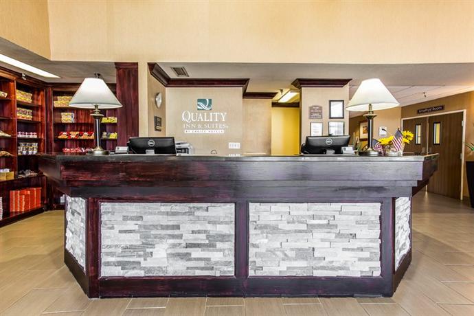 Quality Inn and Suites Denver Airport - Gateway Park