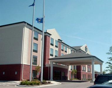 Holiday Inn Express New Berlin