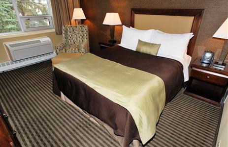 BEST WESTERN PLUS Denham Inn & Suites