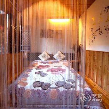Mengtian Xiaozhu Hostel Lijiang