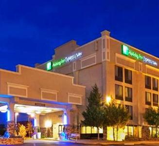 Holiday Inn Express Hotel & Suites Aurora