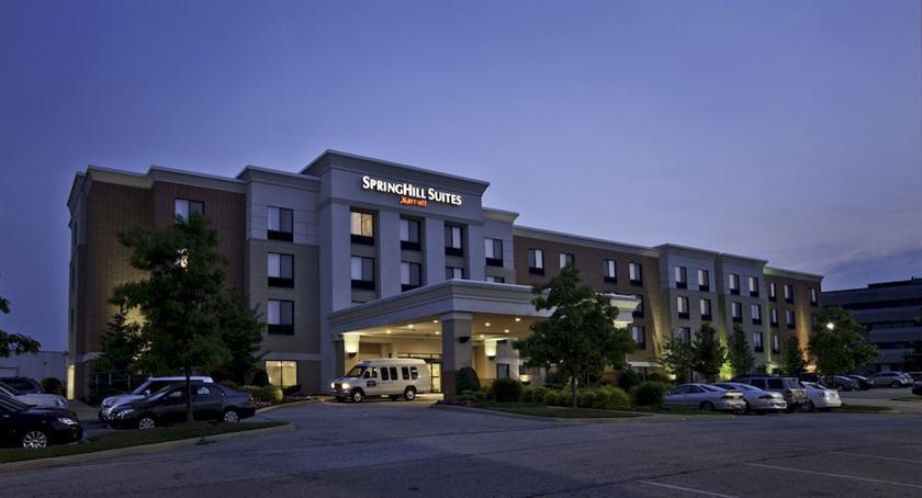 Fairfield Inn & Suit Solon