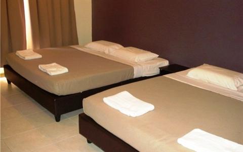 EQ Ferringhi Hotel