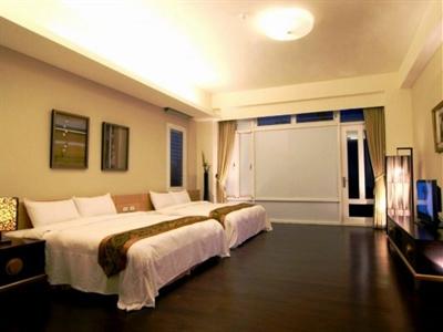 Sun Moon Lake Karuizawa Villa B&B