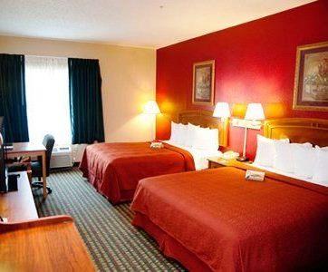 Quality Inn & Suites Airport Austin