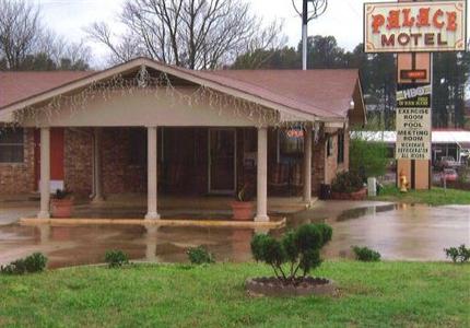 Palace Motel De Queen