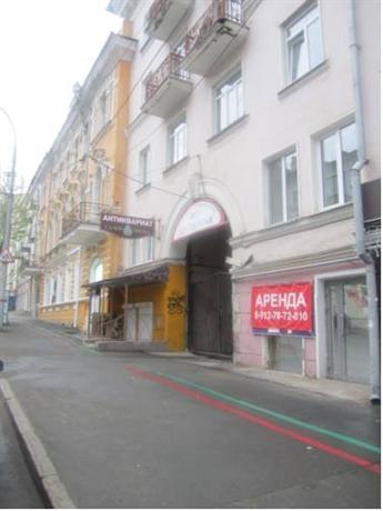 Rooms in Sibirskaya