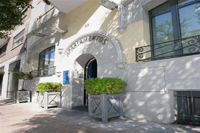 Aparthotel Ramon de la Cruz 41