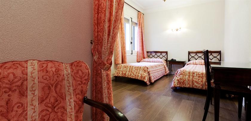 Hotel Real Sirenas