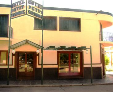 Hotel Petit Sierra