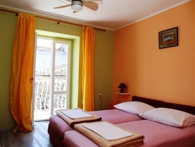 Hostel Sunce