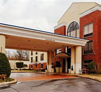 Holiday Inn Express & Suites