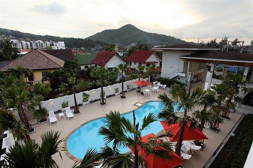 Clear House Resort