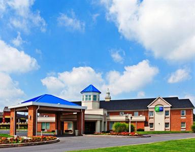 Holiday Inn Express Lancaster-Rockvale Outlets