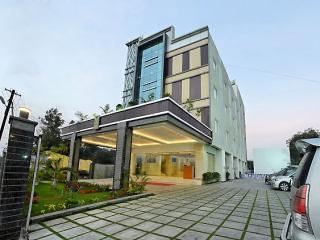 Poppys Anukula Residency