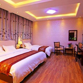 Qingqing Holiday Hotel