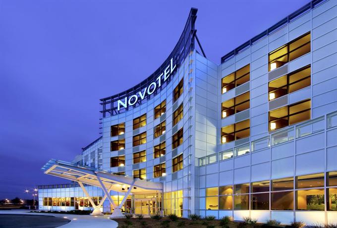 Novotel Montreal Aeroport