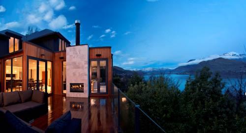 Amour Queenstown Bed & Breakfast