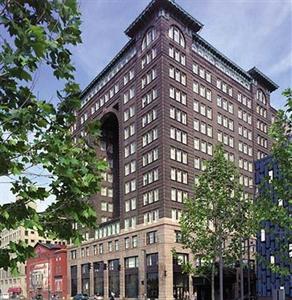 Renaissance Pittsburgh Hotel