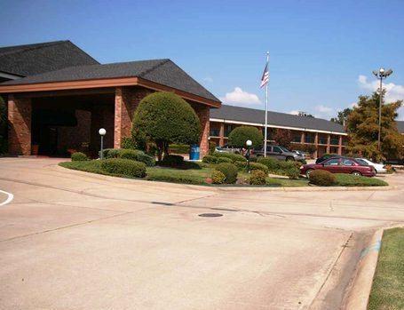 Quality Inn & Suites Searcy