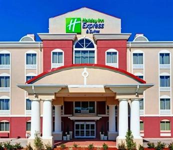 Holiday Inn Express Hotel & Suites Byram