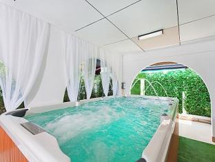 Jomtien Viva Villa - 4 Bedrooms