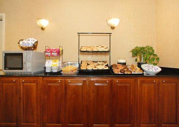 Comfort Inn Cleveland Airport