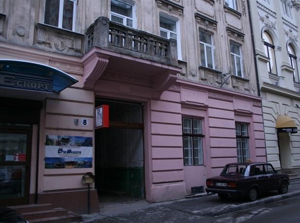 Хостел Батярський Притулок