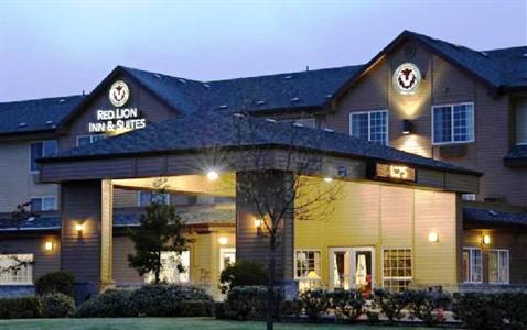 Red Lion Inn & Suites McMinnville