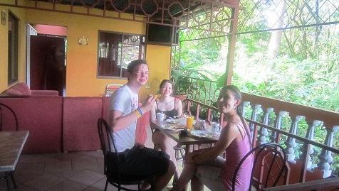 Central Backpackers Quepos