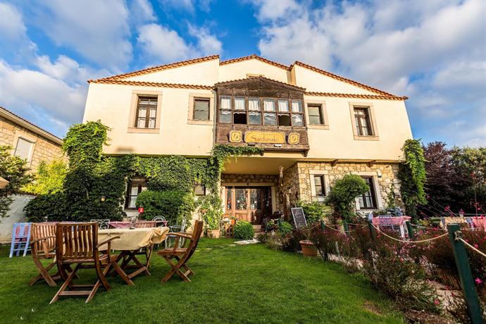 Sardunaki Konak Otel