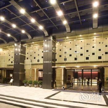 Pengker Deluxe Collection Hotel