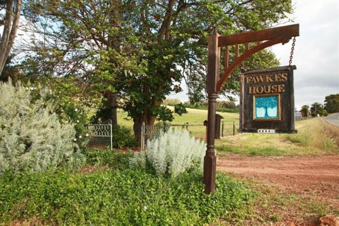 Fawkes House Country Spa Retreat