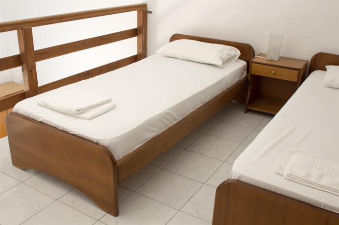 Dias Apartments Kassandrino